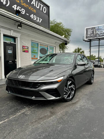 2024 Hyundai Elantra SEL