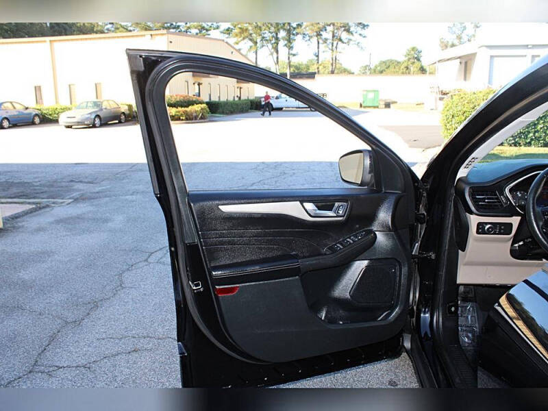 2021 Ford Escape Hybrid SEL