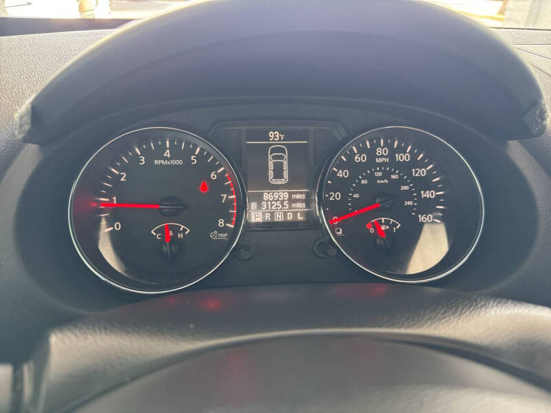 2012 Nissan Rogue SV w/SL Package