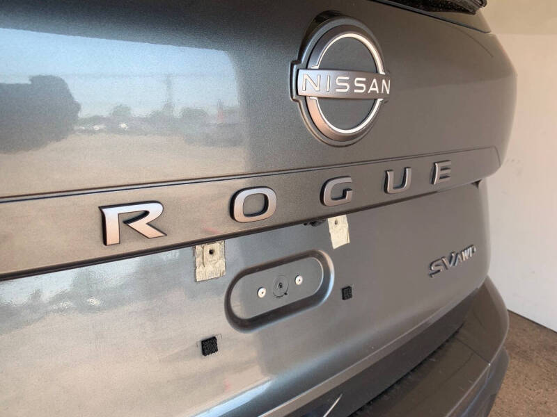 2024 Nissan Rogue SV