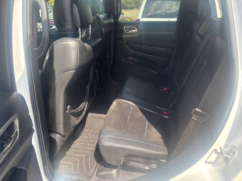 2017 Jeep Grand Cherokee Laredo