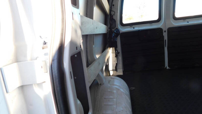 2024 GMC Savana 2500