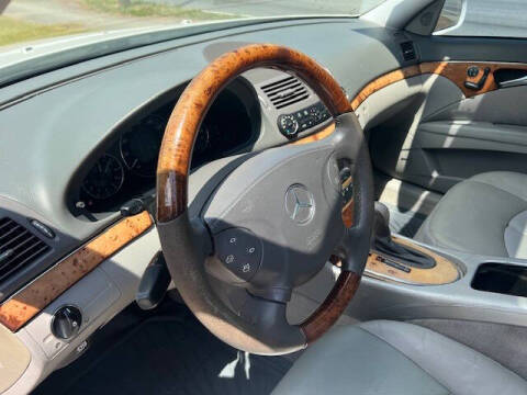 2005 Mercedes-Benz E-Class E 320