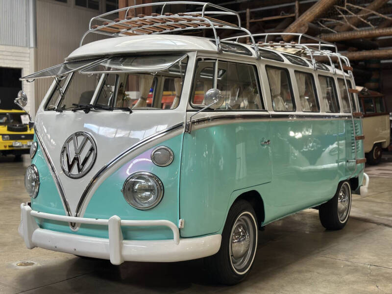 1972 Volkswagen Bus