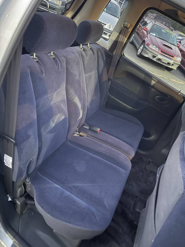 2001 Suzuki Solio