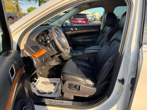 2013 Lincoln MKT