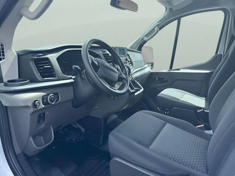 2025 Ford Transit