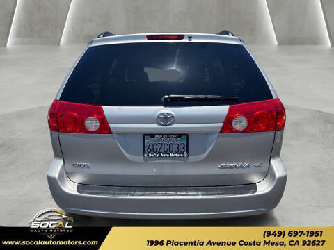2009 Toyota Sienna LE 7-Passenger