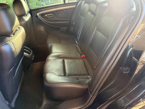 2014 Ford Taurus SEL