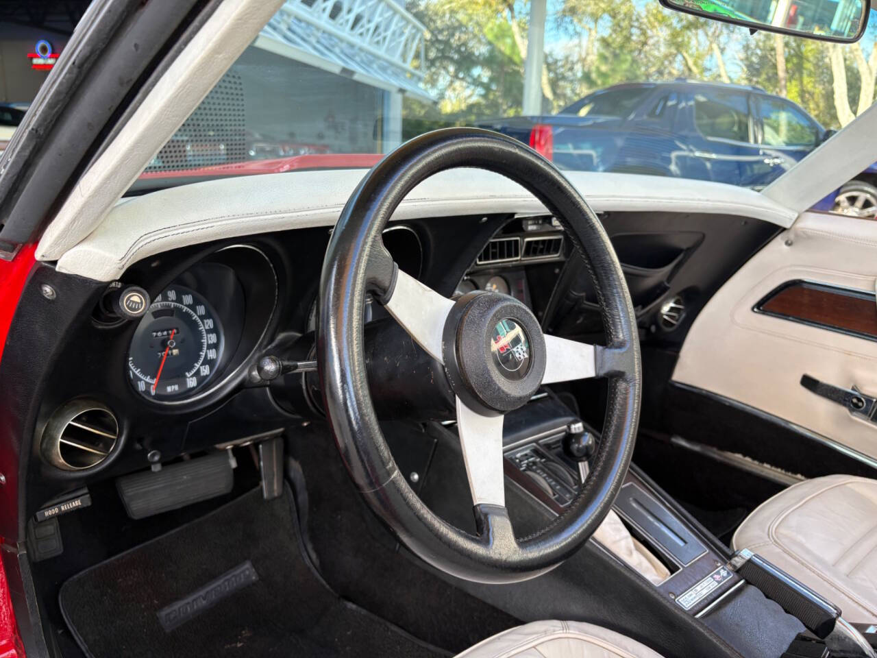 1974 Chevrolet Corvette 28