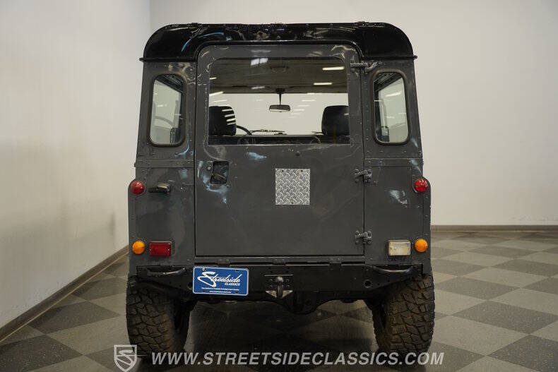 1987 Land Rover Defender