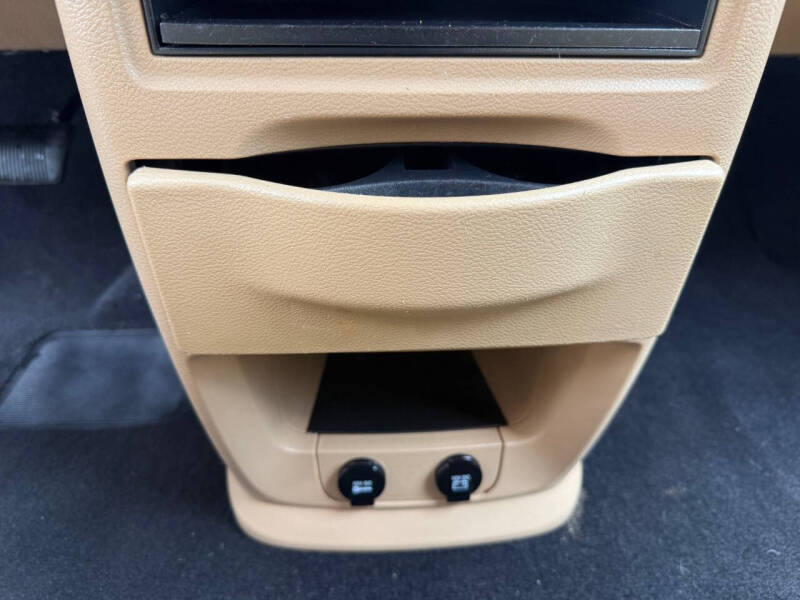 2013 Dodge Grand Caravan SE