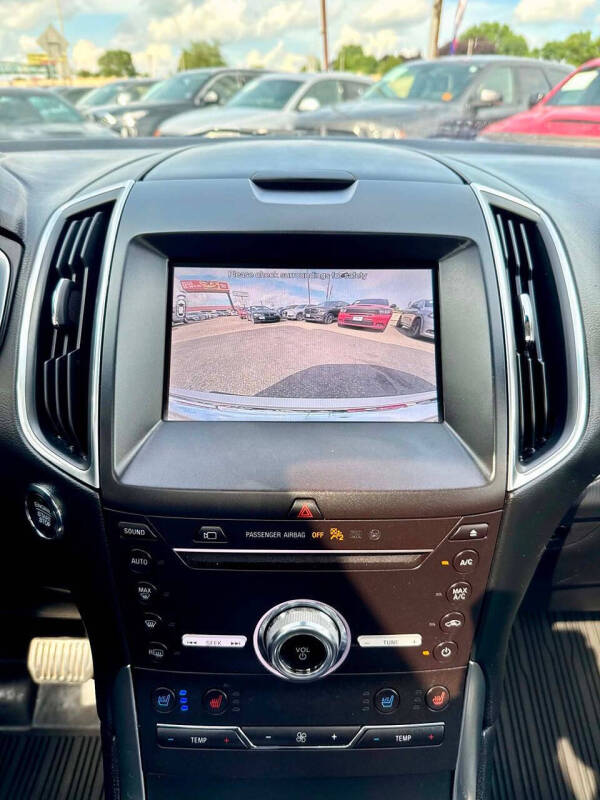 2019 Ford Edge Titanium