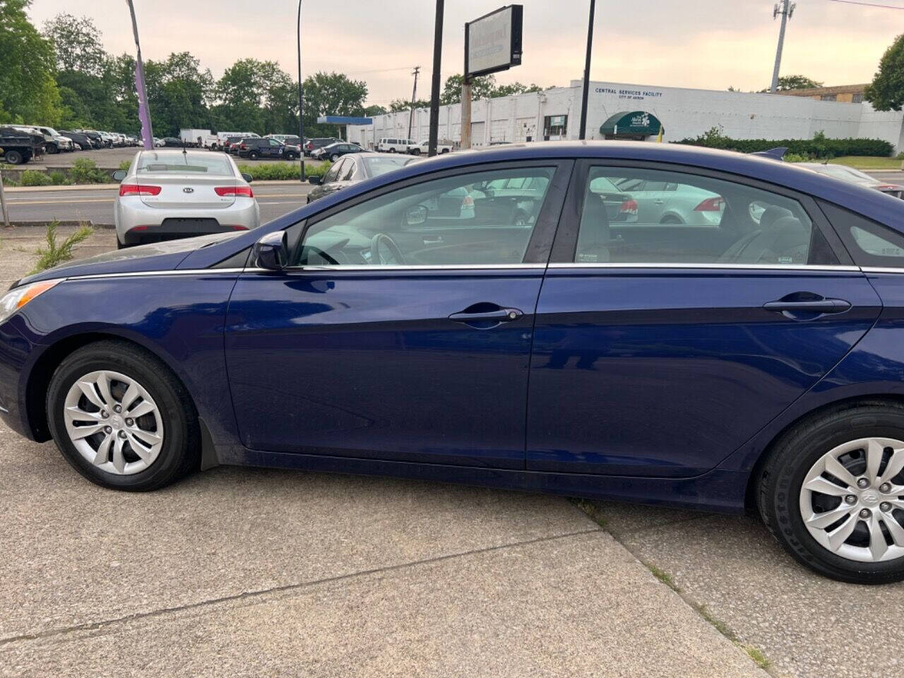 2013 Hyundai SONATA for sale at First Class Auto Mall in Akron, OH