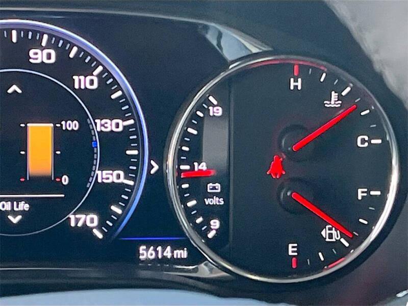 2023 GMC Acadia Denali