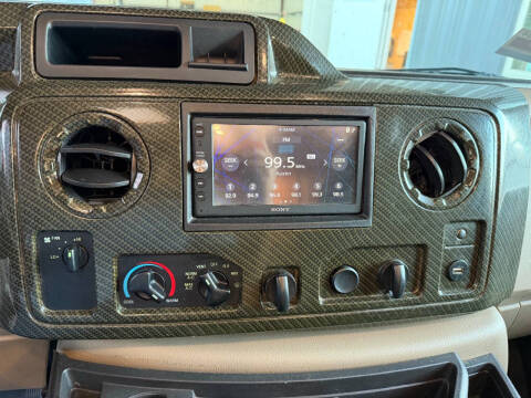 2019 Forest River Forester 3041DS