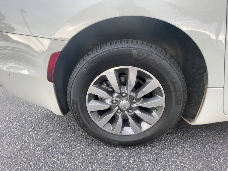 2019 Chrysler Pacifica Touring L Plus