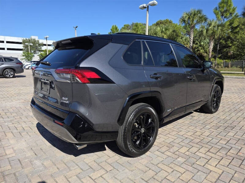 2024 Toyota RAV4 Hybrid XSE