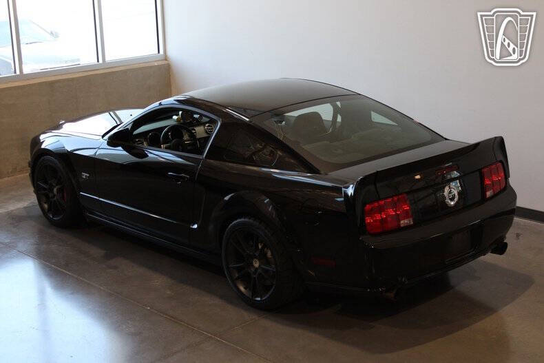 2005 Ford Mustang