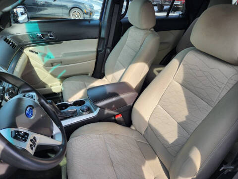 2014 Ford Explorer