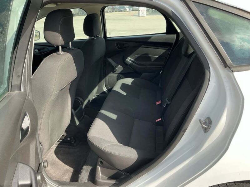 2016 Ford Focus S