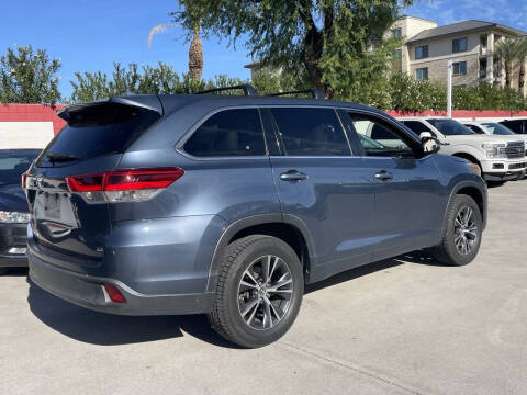 2017 Toyota Highlander LE Plus