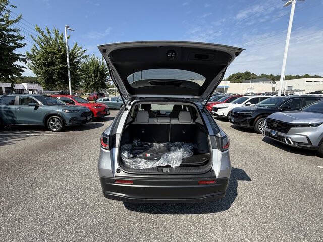 2026 Honda HR-V LX