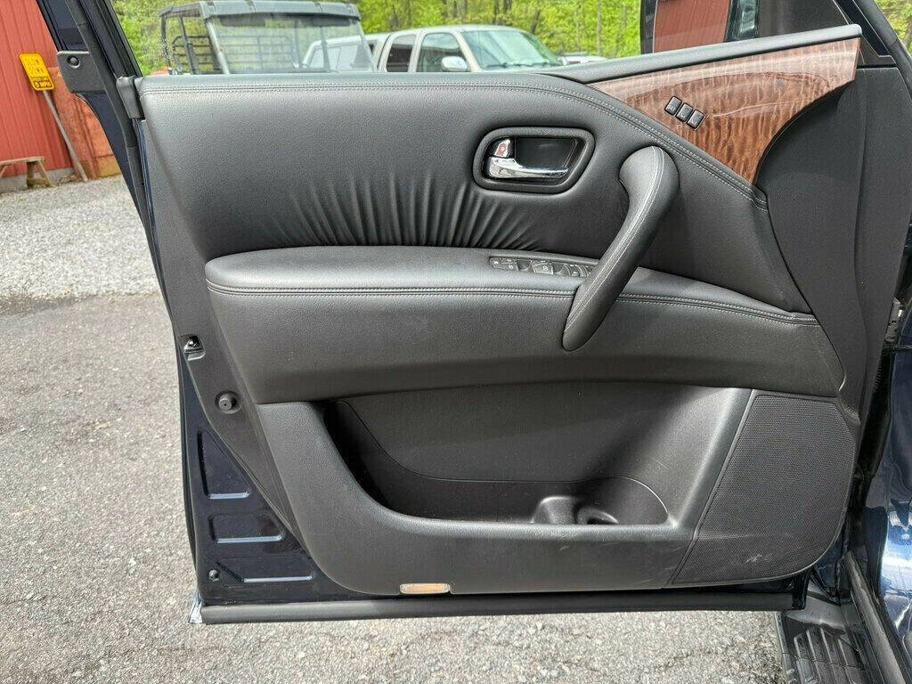 2018 Nissan Armada 14