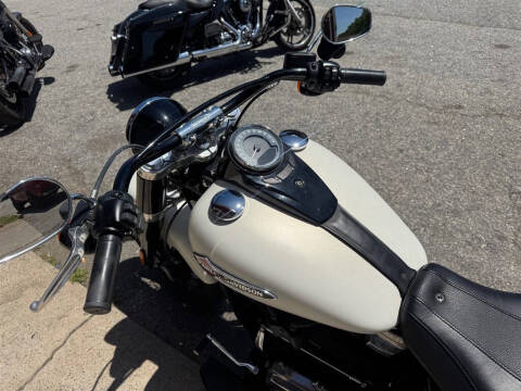 2018 Harley-Davidson FLSL -