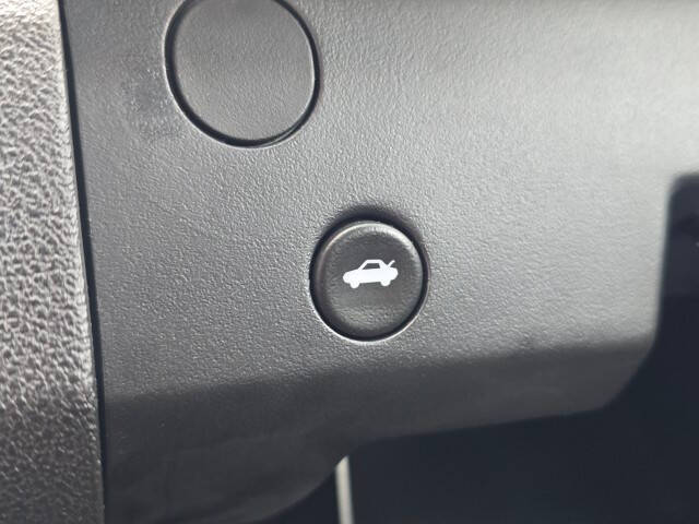 2008 Saturn SKY Red Line