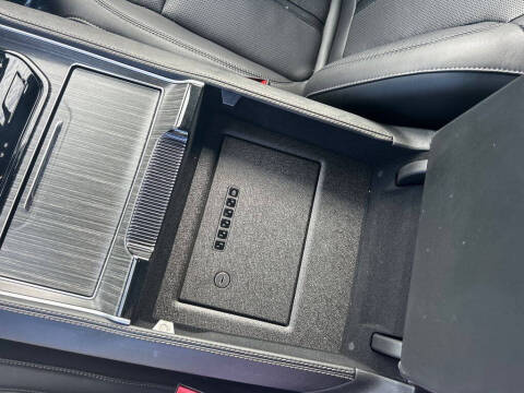 2024 Jeep Wagoneer L Series III