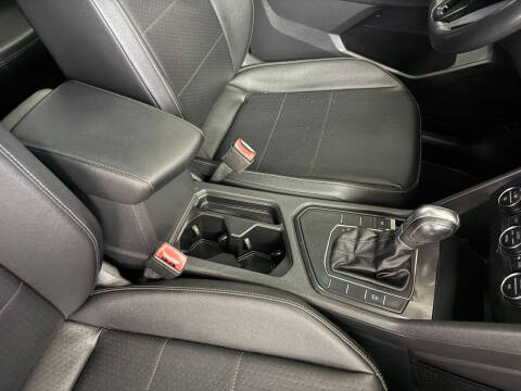 2019 Volkswagen Tiguan SE