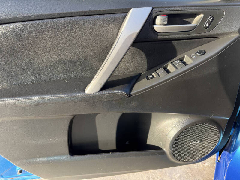 2012 Mazda MAZDA3 i Grand Touring