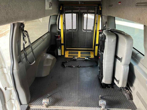 2010 Chevrolet Express LT 3500