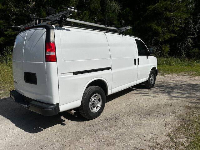 2020 Chevrolet Express Cargo Work Van photo 3