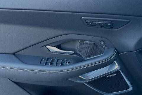 2024 Jaguar E-PACE P250 R-Dynamic SE