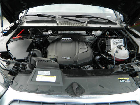 2018 Audi Q5 2.0T quattro Premium Plus