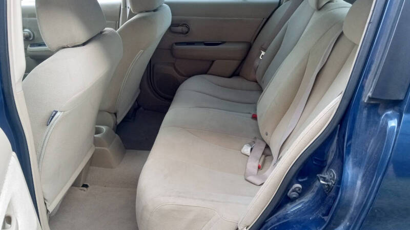 2008 Nissan Versa 1.8 S