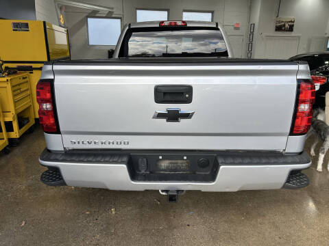 2017 Chevrolet Silverado 1500 Custom