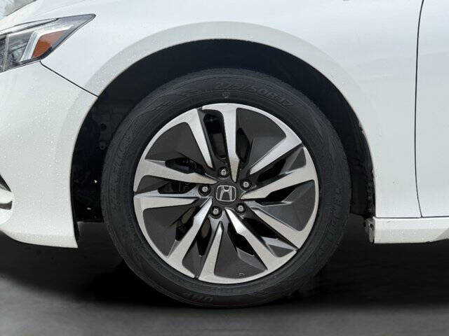 2019 Honda Accord Hybrid EX