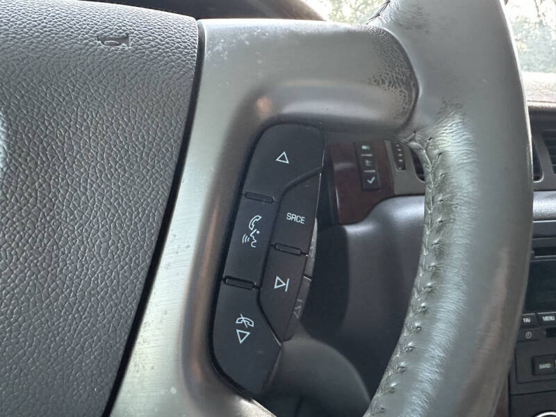 2014 Chevrolet Suburban LT