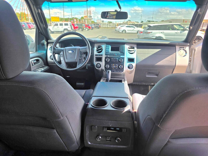 2017 Ford Expedition XLT