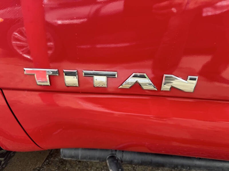 2022 Nissan Titan SV