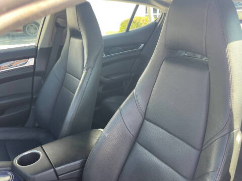 2011 Porsche Panamera 4