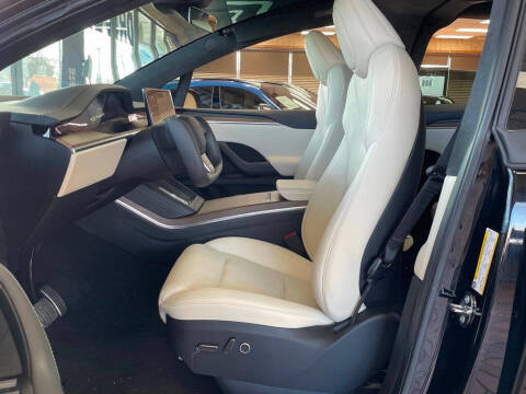 2023 Tesla Model X