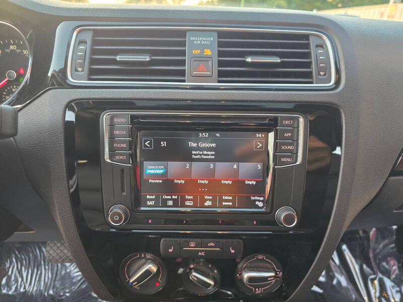 2018 Volkswagen Jetta 1.8T SE Sport