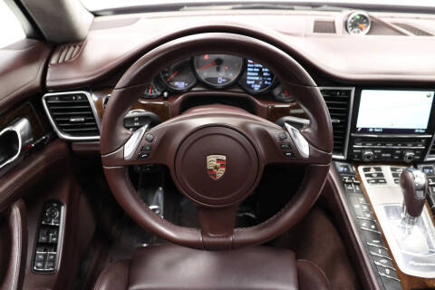 2015 Porsche Panamera 4S Executive