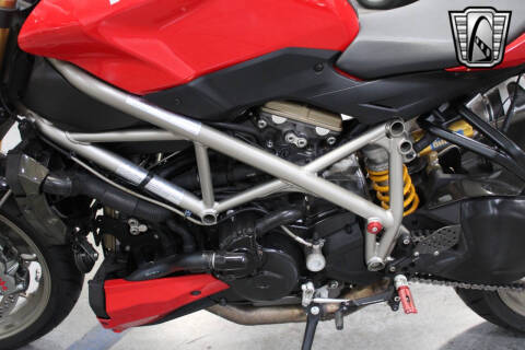 2010 Ducati Streetfighter