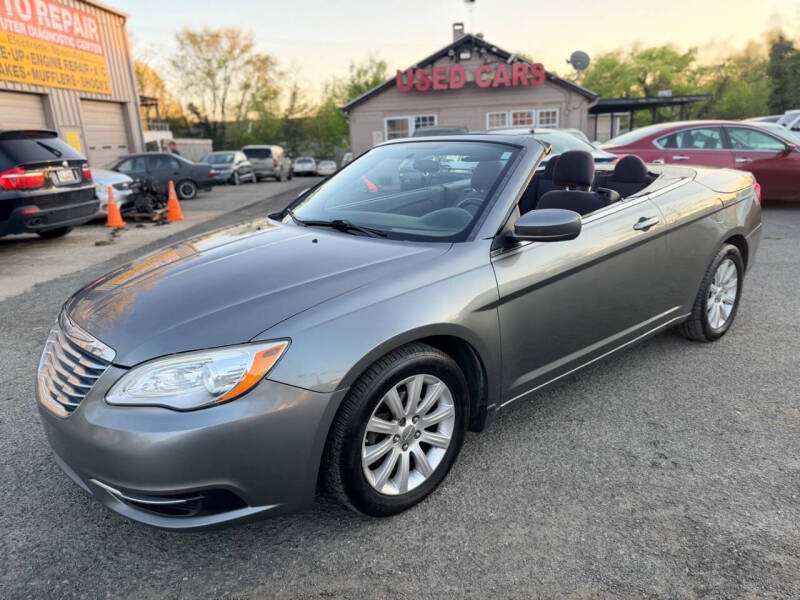 2013 Chrysler 200 Touring