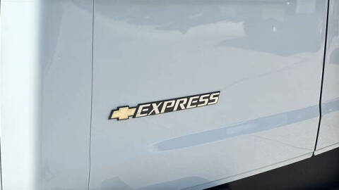 2024 Chevrolet Express 2500